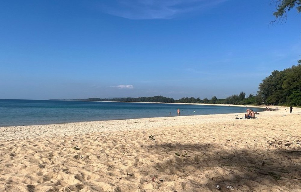 Phuket Airport Hotel at Naiyang Beach